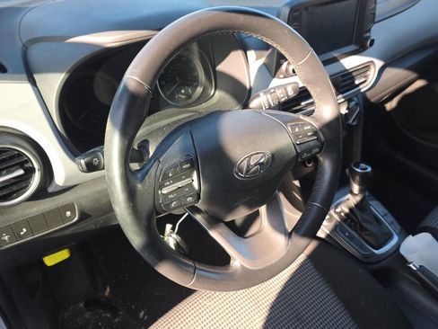 Used 2018 Hyundai Kona SEL image 14