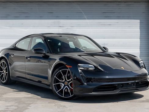 Certified 2024 Porsche Taycan 4S image 8