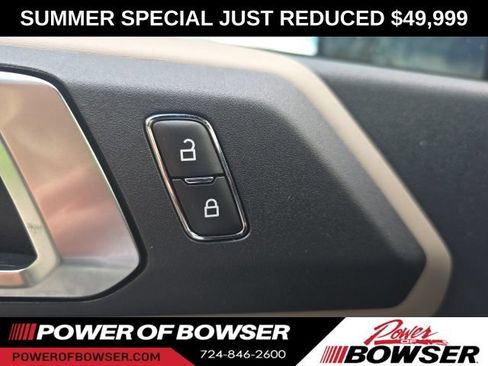 Used 2023 Ford Bronco Wildtrak AWD/4WD image 13