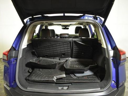 Used 2023 Nissan Rogue Platinum AWD/4WD image 32