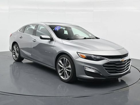 Used 2023 Chevrolet Malibu LT FWD image 3