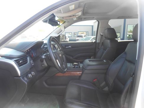Used 2016 Chevrolet Tahoe LTZ AWD/4WD image 10
