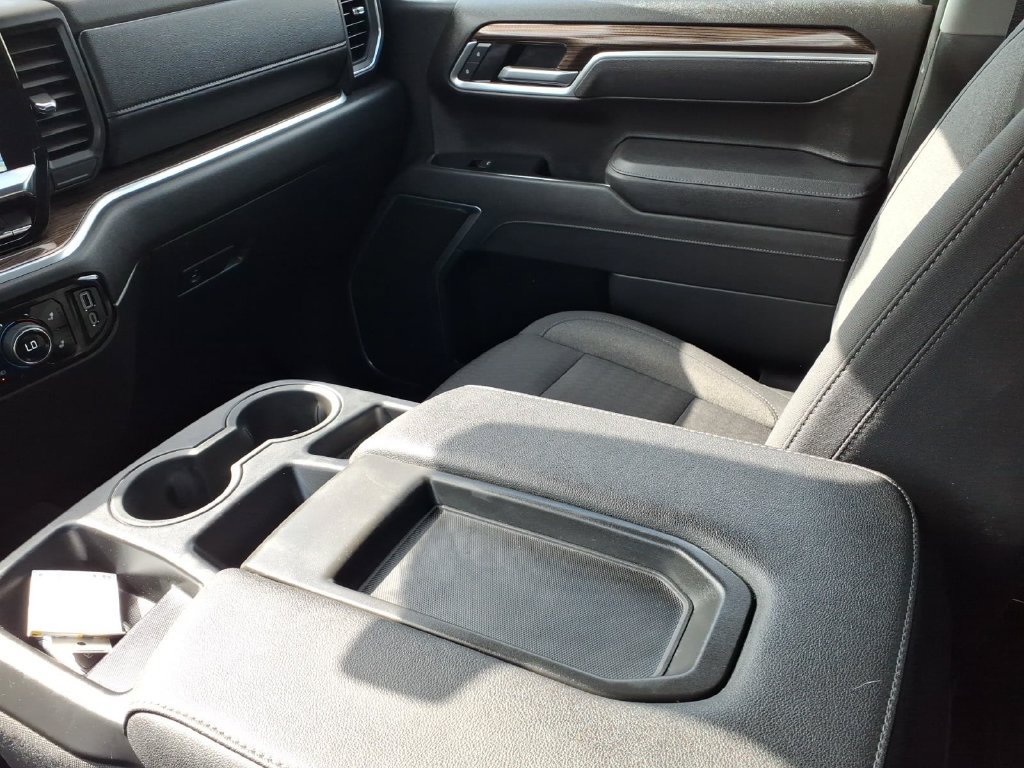 Used 2026 Chevrolet Silverado 1500 RST RWD image 13