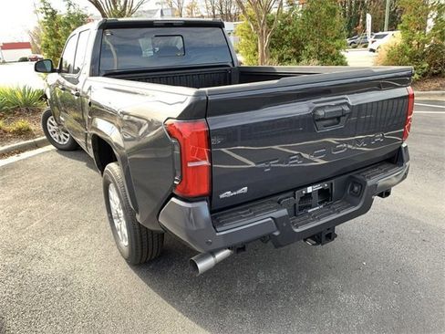 New 2025 Toyota Tacoma SR5 image 5