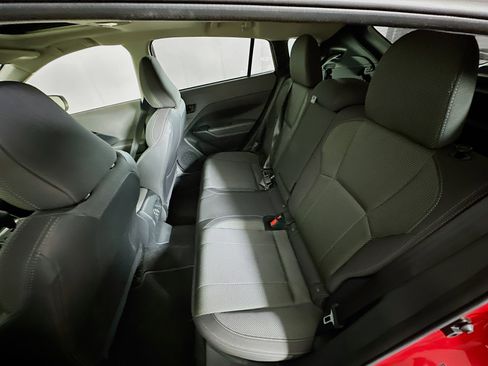 Used 2024 Subaru Crosstrek 2.0i Premium image 26