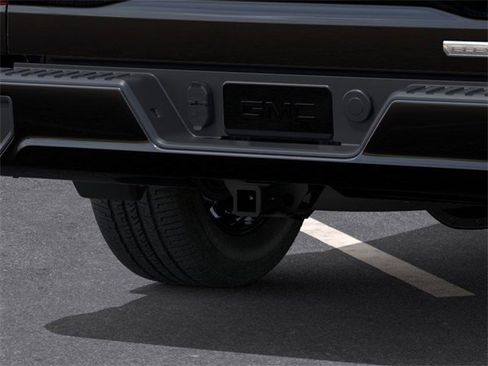 New 2026 GMC Sierra 1500 Elevation image 14