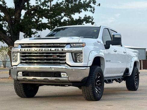 Used 2022 Chevrolet Silverado 2500 LTZ w/ LTZ Premium Package AWD/4WD image 3