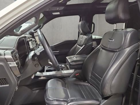 Certified 2025 Ford F150 Platinum AWD/4WD image 9