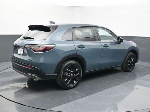 Used 2024 Honda HR-V Sport image 5