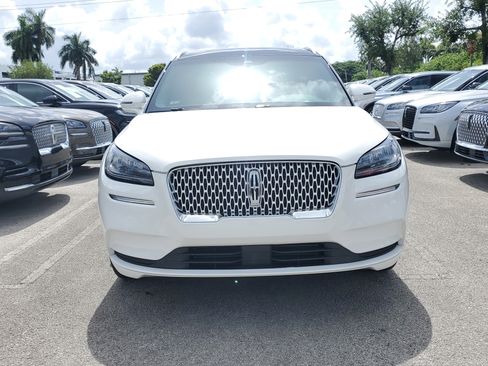 Used 2022 Lincoln Corsair Reserve image 2