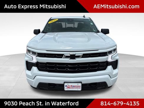 Used 2023 Chevrolet Silverado 1500 RST AWD/4WD image 2