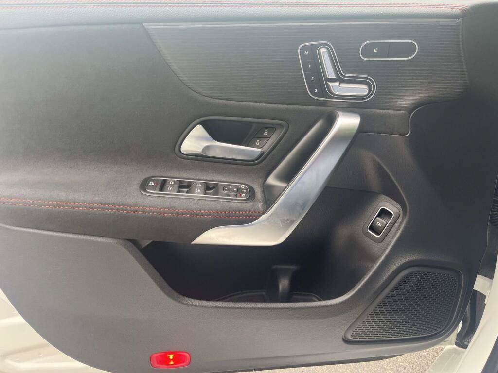 Certified 2023 Mercedes-Benz CLA 250 4MATIC image 29