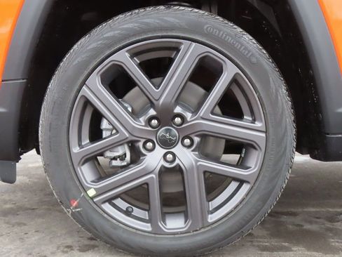 New 2026 Jeep Compass Limited AWD/4WD image 15