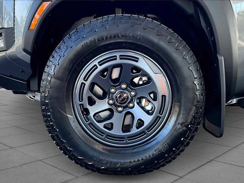 New 2026 Nissan Frontier PRO-4X image 11