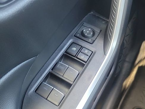 Certified 2025 Toyota RAV4 XLE w/ Convenience Package AWD/4WD image 19