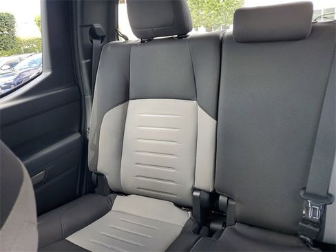 Used 2025 Toyota Tacoma TRD Sport image 15