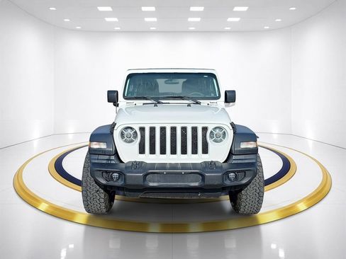 Used 2019 Jeep Wrangler Unlimited Sport S AWD/4WD image 2