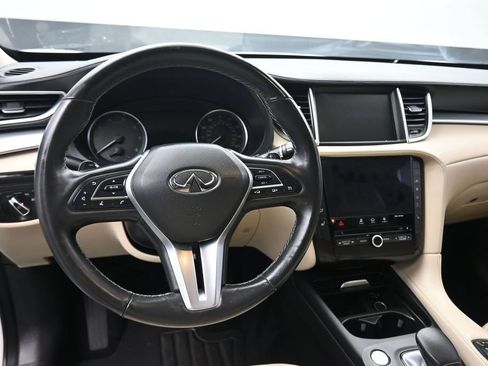 Used 2019 INFINITI QX50 Luxe w/ Navigation Package FWD image 14