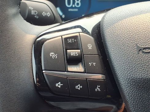 Used 2025 Ford Escape Platinum AWD/4WD image 30