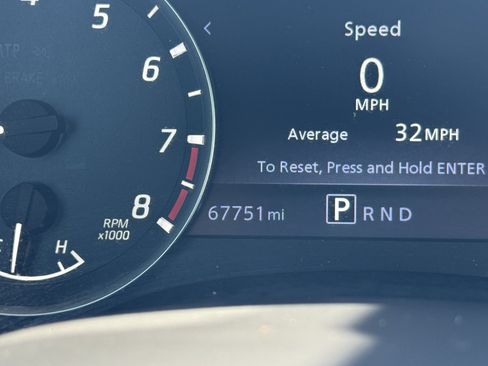 Used 2022 Nissan Frontier SV w/ Technology Package RWD image 12
