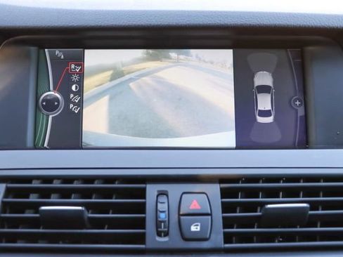 Used 2011 BMW 535i Sedan image 40