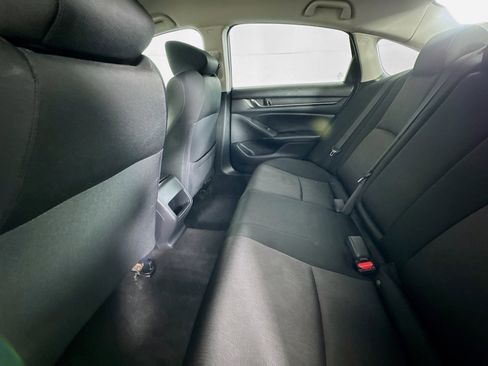 Used 2018 Honda Accord LX image 24