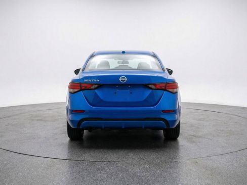 Used 2025 Nissan Sentra SV FWD image 7