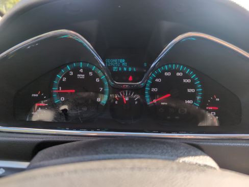 Used 2014 Chevrolet Traverse LT AWD/4WD image 21