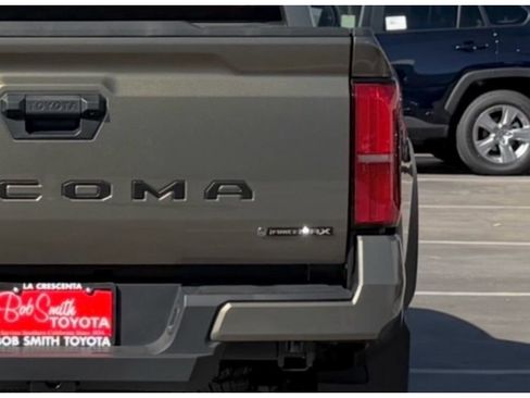 New 2025 Toyota Tacoma TRD Off-Road image 10