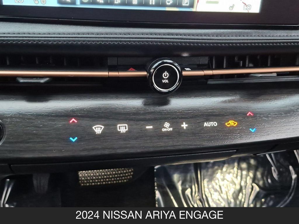 Certified 2024 Nissan Ariya AWD image 23