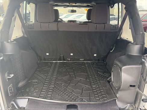 Used 2013 Jeep Wrangler Unlimited Sahara w/ Connectivity Group image 20