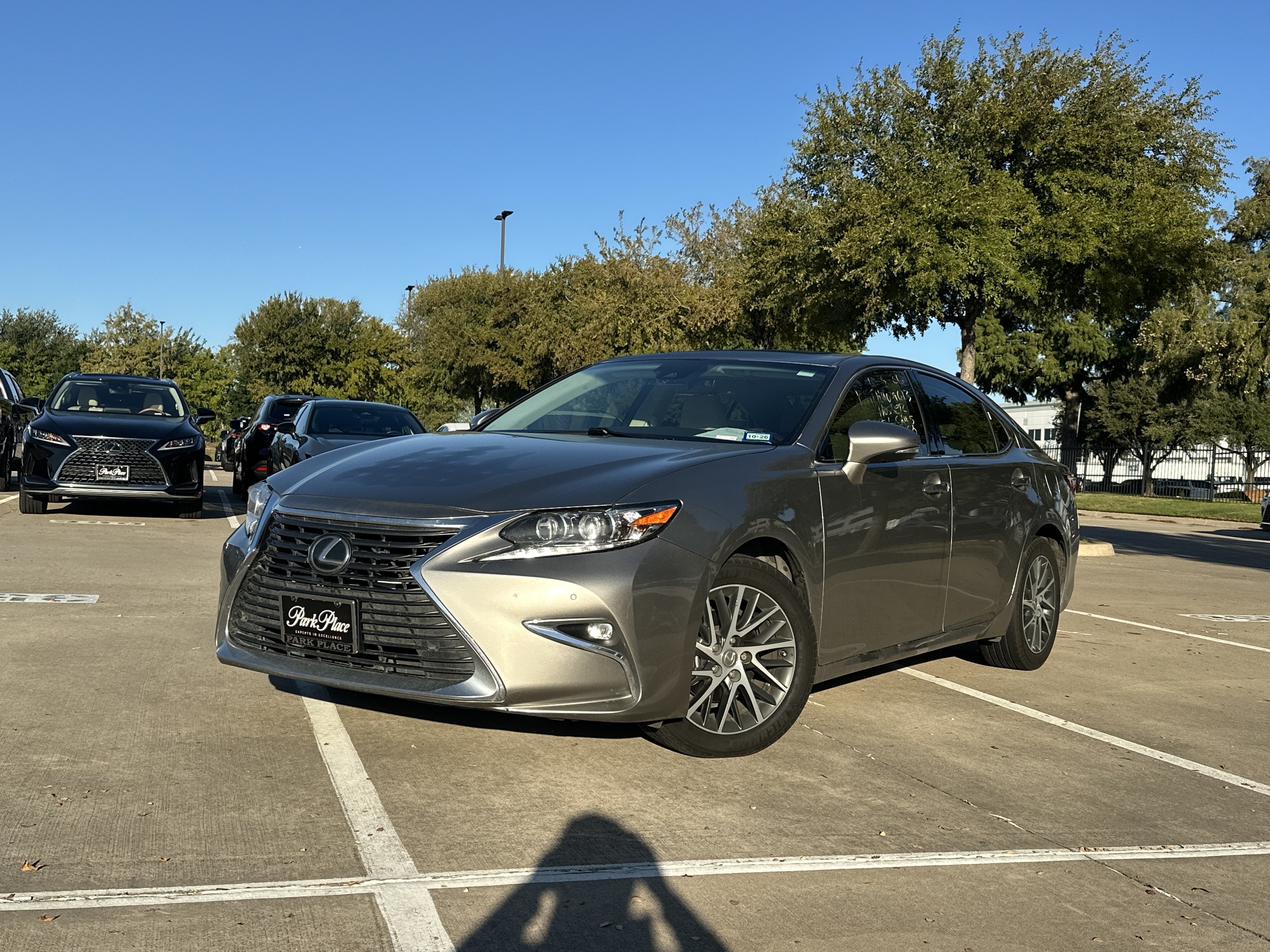 Used 2017 Lexus ES 350 FWD image 1