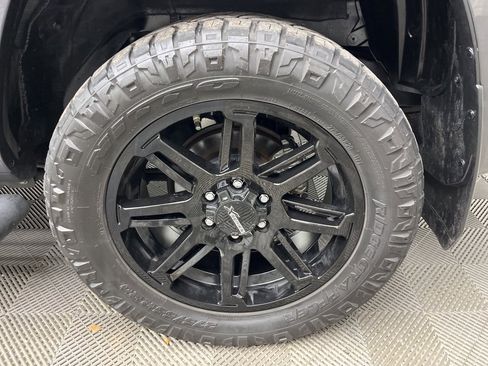 Used 2023 Toyota 4Runner SR5 Premium w/ Moonroof Package image 30