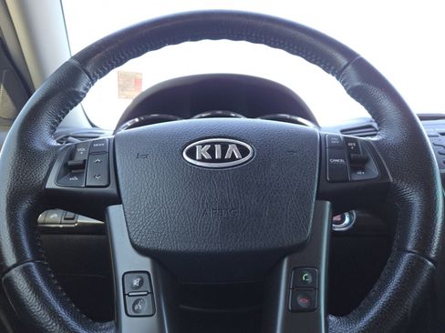Used 2011 Kia Sorento EX image 23