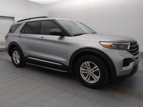 Used 2020 Ford Explorer XLT w/ Class III Trailer Tow Package AWD/4WD image 11