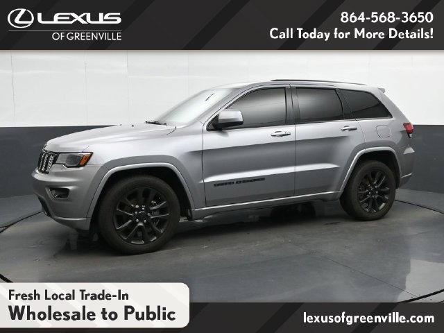 Used 2020 Jeep Grand Cherokee Altitude RWD image 9