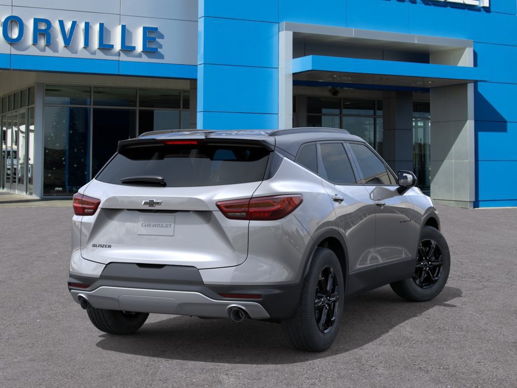 New 2026 Chevrolet Blazer LT w/ Midnight/Sport Edition FWD image 4