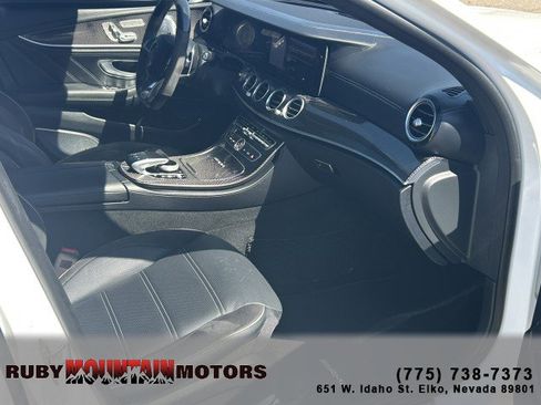 Used 2018 Mercedes-Benz E 63 AMG S image 27