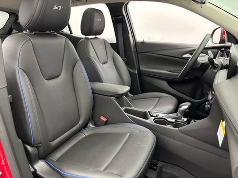 New 2026 Buick Encore GX Sport Touring w/ Advanced Technology Package FWD image 34