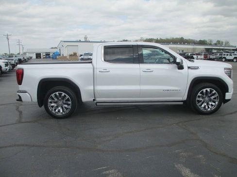 Used 2024 GMC Sierra 1500 Denali image 5