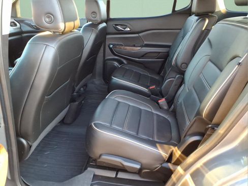 Used 2021 GMC Acadia Denali w/ Denali Ultimate Package image 13