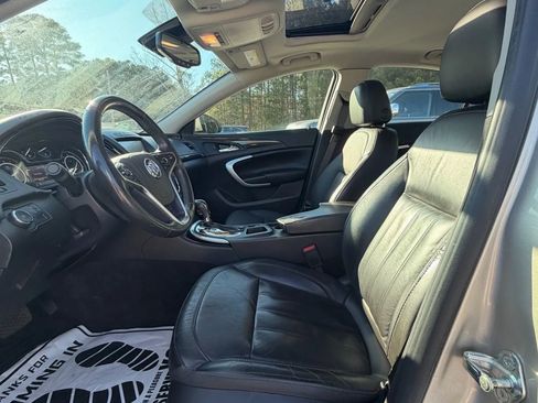 Used 2016 Buick Regal image 9