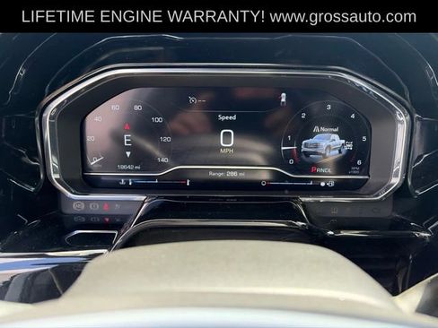 Used 2024 GMC Sierra 1500 Elevation w/ LPO, Elevation Black Package AWD/4WD image 15