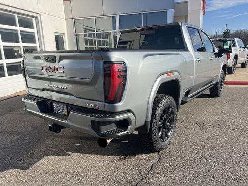 Used 2024 GMC Sierra 2500 AT4 w/ AT4 Premium Plus Package image 30