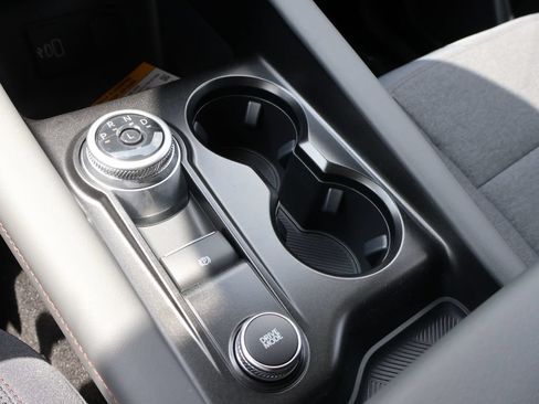 New 2026 Ford Explorer Active AWD/4WD image 39