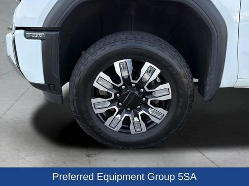 Used 2024 GMC Sierra 2500 Denali w/ Denali Reserve Package AWD/4WD image 28