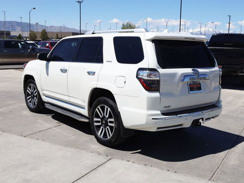 Used 2014 Toyota 4Runner Limited AWD/4WD image 4