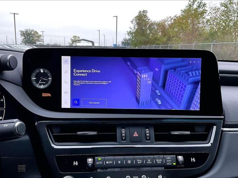 New 2025 Lexus ES 350 image 18