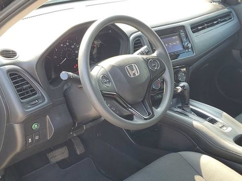 Used 2022 Honda HR-V LX image 16