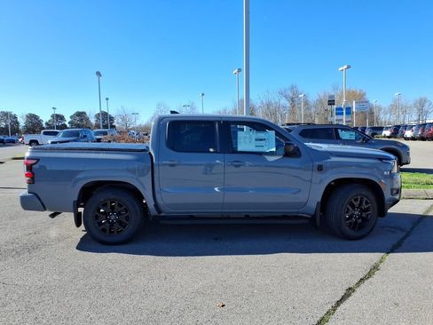 New 2026 Nissan Frontier SV RWD image 2